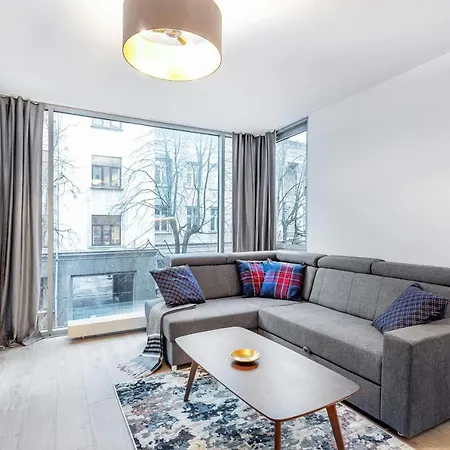 Business In Jaksto Street *