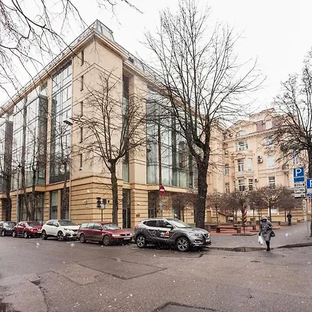 Business In Jaksto Street Apartment *