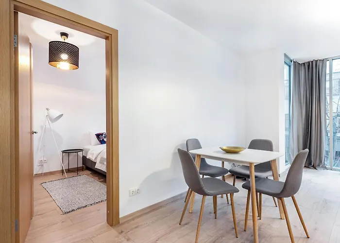 Business In Jaksto Street